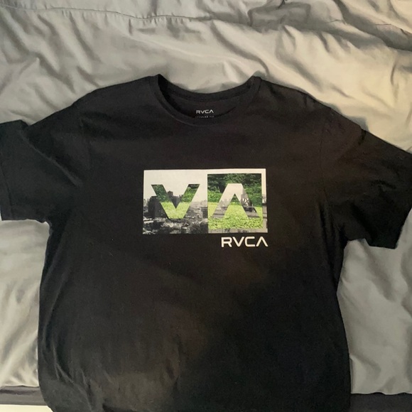 Black RVCA Tee - Picture 1 of 1